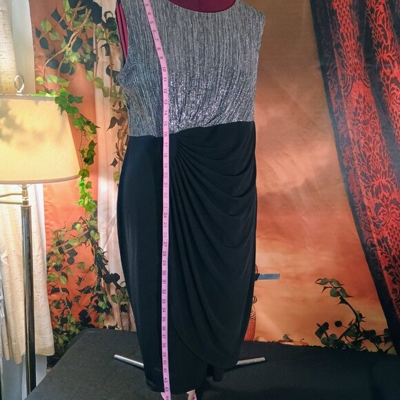 EUC: ENFOCUS Size 18W Black Silver Chic Metallic Ruched Party Dress - Picture 4 of 5